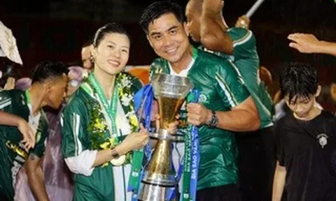 Nguyễn Việt Thắng và hai tấm vé V-League