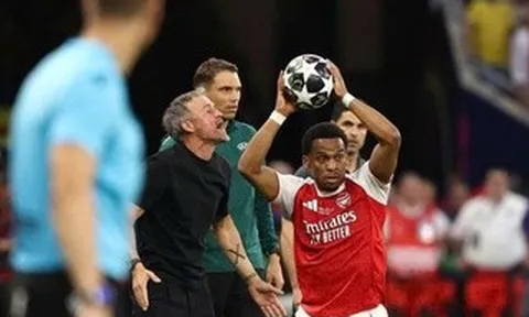 FIFA chuẩn bị áp dụng luật “chống Arsenal” tại World Cup 2026