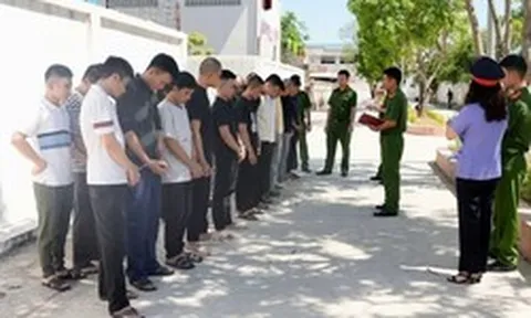 Dụ dỗ qua mạng bằng “vỏ bọc” phụ nữ thành đạt, nhóm lừa đảo chiếm đoạt 36,5 tỷ đồng