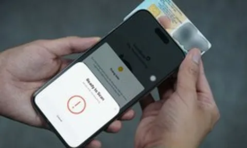 Sản xuất phần mềm 'bẻ' sinh trắc học ngân hàng, 5 đối tượng bị khởi tố
