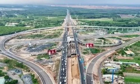 Hoàn thiện nút giao Long Thành, kết nối các tuyến cao tốc trọng điểm phía Nam