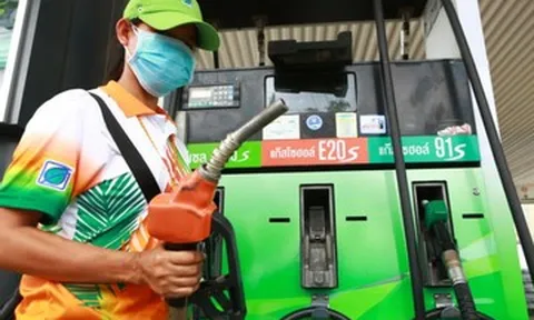 Xăng E20 giúp tiết kiệm hàng tỷ USD, nhiều người Ấn Độ vẫn chưa hài lòng