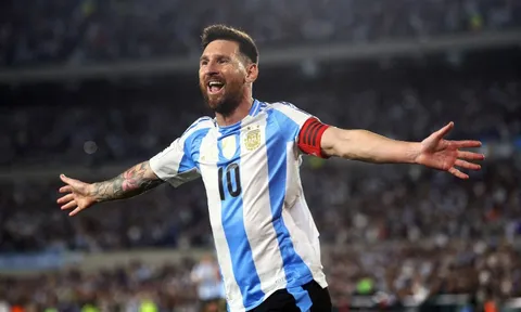 Messi trình làng 'vũ khí' mới tại World Cup