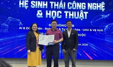 Trường ĐH Hùng Vương TPHCM ra mắt hệ sinh thái công nghệ với 3 phòng thí nghiệm hiện đại