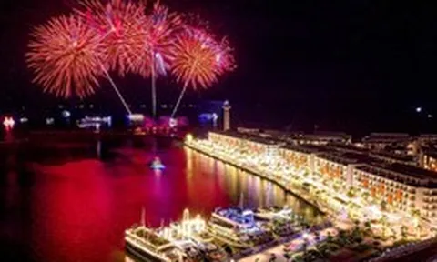 Sun Festo Town: “Ốc đảo” nghỉ dưỡng giữa tâm điểm lễ hội