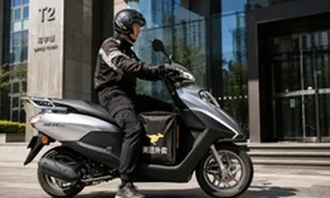 Đi 100 km chỉ tốn 1,88 lít xăng, Honda SCR125 giá rẻ khiến xe điện phổ thông đứng trước áp lực mới