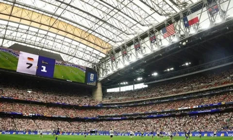 Hành động bị gọi là 'trò hề' của FIFA ở trận Đức - Curacao