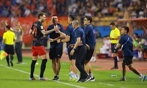 Ninh Bình FC bất ngờ chia tay trợ lý cũ của HLV Park Hang-seo