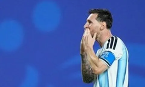 Messi: Kỷ lục chỉ là thống kê, Mbappe đúng là phi thường