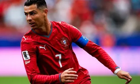 Tuyển Bồ Đào Nha: Rối loạn vì chị gái và bạn đời Ronaldo