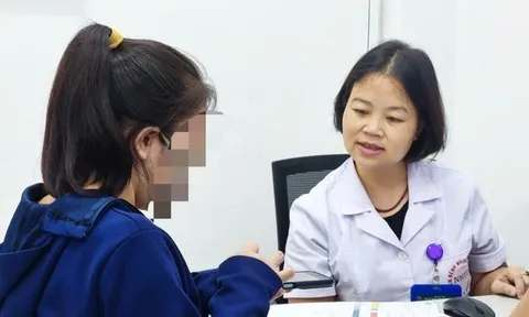 13 năm không bỏ cuộc và cái kết ngọt ngào của hai mẹ con mắc viêm gan B