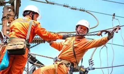 Phụ tải điện quốc gia lập kỷ lục mới sau những ngày miền Bắc nóng "như đổ lửa"