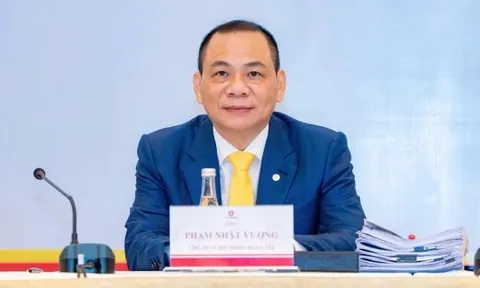 Tỷ phú Phạm Nhật Vượng nắm gần 5% vốn LPBank