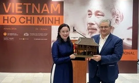 Lan tỏa di sản Hồ Chí Minh và Ngày Văn hoá Việt Nam tại Hy Lạp