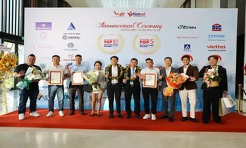 Takao Group khẳng định vị thế dẫn đầu với loạt chứng nhận của Vietnam Report