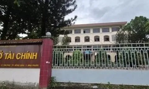 Nhiều trụ sở công ở Đồng Nai có dấu hiệu xuống cấp sau một năm 'vườn không nhà trống'