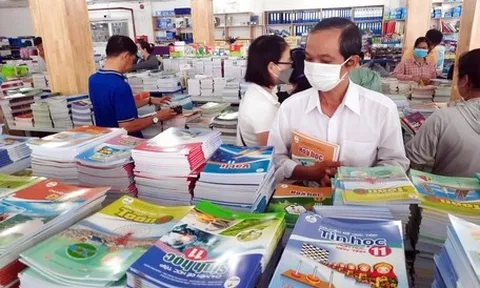 Chủ tịch TP.HCM Nguyễn Văn Được: Bắt đầu từ năm học 2026-2027 sẽ miễn phí sách giáo khoa