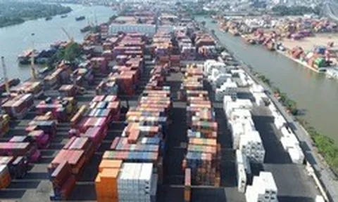 Chi phí logistics tăng cao đột biến, 'nóng' hơn thời COVID-19