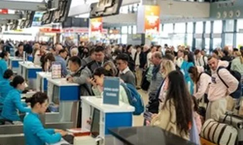 Tất cả người dân sắp đi nước ngoài chú ý quy định mới nhất của Chính phủ