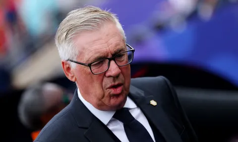 Ancelotti 'mất tích' sau trận thua của Brazil