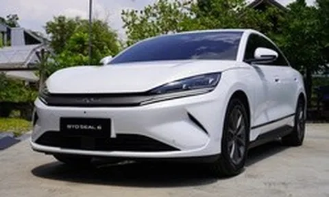 BYD Seal 6 thêm bản giá rẻ ở gần Việt Nam: Giá quy đổi từ hơn 630 triệu đồng, chạy điện 410km/sạc, cùng cỡ Camry