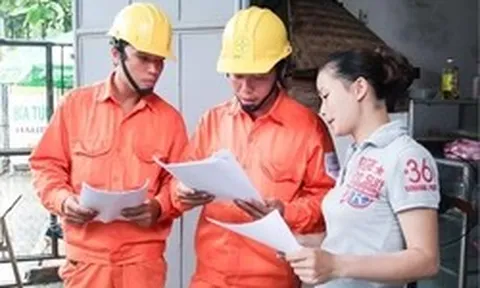 Hoá đơn tiền điện tháng 6 tăng vọt, công ty điện lực nói gì?