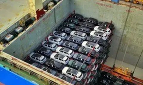 Phát hiện 'khung thép' đặc biệt giúp Trung Quốc đưa hơn 1.000 ôtô vượt đại dương mỗi chuyến