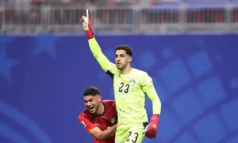 Argentina - Ai Cập (Hiệp 2) 0-1: Chờ Messi tỏa sáng