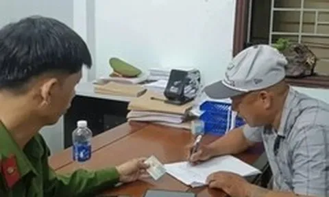 Phạt 7,5 triệu đồng người bán sầu riêng bị du khách tố cân gian ở chợ đêm