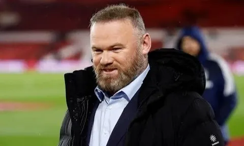 Rooney bất bình với quyết định của FIFA