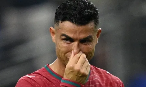 Thất bại dậy sóng mạng xã hội của Ronaldo