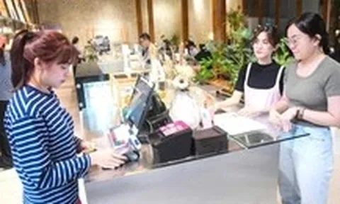 Cử tri TP.HCM kiến nghị nâng ngưỡng chịu thuế hộ kinh doanh lên 3 tỉ đồng, Bộ Tài chính nói gì?