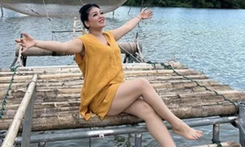 Nữ hoàng nhạc đỏ là mẹ đơn thân 4 con: "Em thấy vừa vặn nhất là khi đứng cạnh anh"
