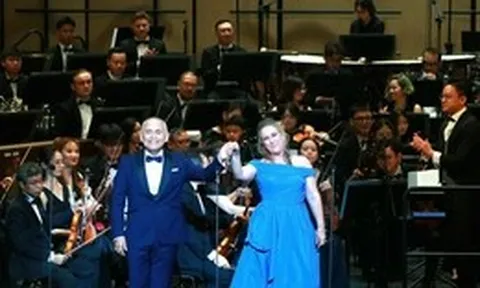 Nhà hát Hồ Gươm mừng sinh nhật 3 tuổi hoành tráng với hòa nhạc The Symphony of Time