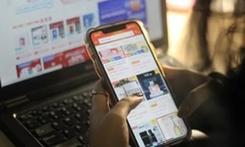 Không chỉ các shop, người mua online cũng bắt đầu cảm thấy 'đau ví': Giá bán trung bình trên các sàn TMĐT tăng 33%