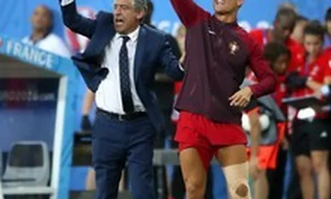 Ronaldo giải nghệ, làm HLV tuyển Bồ Đào Nha chỉ là vấn đề thời gian