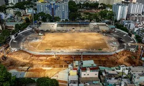 Toàn cảnh hai sân vận động lớn nhất ở thành phố giàu nhất cả nước: Sân gần 100 tuổi đang được trẻ hoá, siêu sân 70.000 chỗ sắp hình thành
