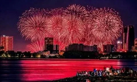 Lễ hội pháo hoa Đà Nẵng 2026 bội thu trong gần 20 năm tổ chức