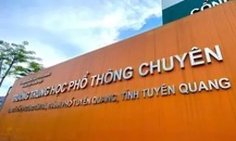 Bộ GD-ĐT: 328 thí sinh chuyên Tuyên Quang vẫn được đăng ký xét tuyển đại học