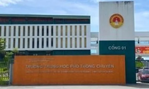 Vụ 147 điểm 10 toán: Khởi tố Hiệu trưởng Trường THPT chuyên Tuyên Quang và 6 người khác