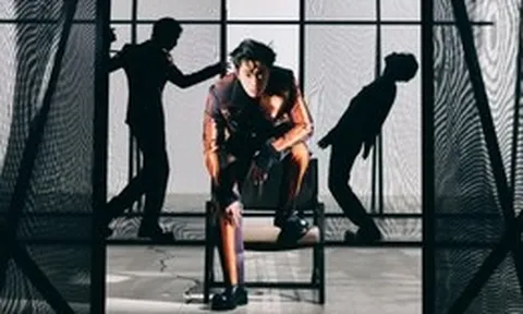 U-KNOW mang concert solo đầu tiên đến TP.HCM sau cơn sốt vé ở Seoul