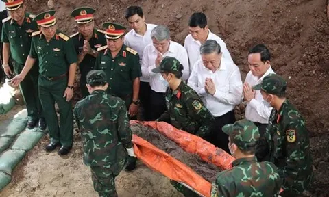 Tổng Bí thư, Chủ tịch nước Tô Lâm xúc động khi nghĩ về '58 năm các liệt sĩ lặng lẽ yên nghỉ trong lòng đất mẹ'