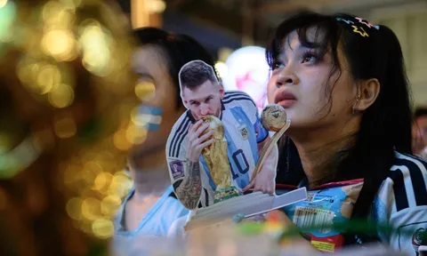 Đêm không ngủ của hàng nghìn CĐV Messi ở TP.HCM