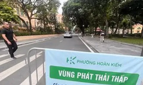 Mục sở thị điểm trung chuyển, bãi đỗ vùng phát thải thấp Hà Nội