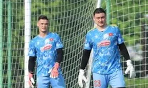 ASEAN Cup 2026: Lê Giang Patrik hay Đặng Văn Lâm bắt chính?