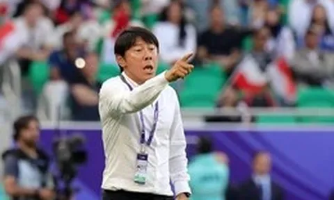 HLV Shin Tae Yong nhận án phạt nặng sau hành vi đánh cầu thủ