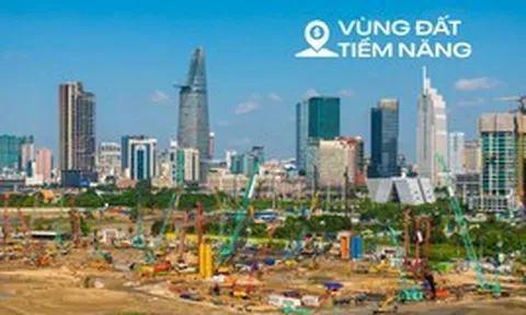 Ngắm rừng cần cẩu phủ kín chân trời ở tổ hợp trung tâm hành chính gần 30.000 tỷ của TP.HCM
