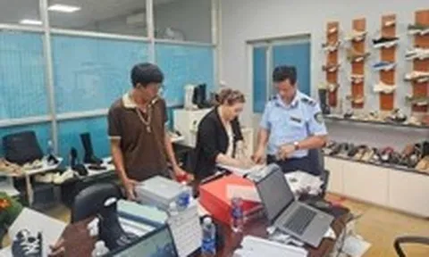 Nguồn tin từ Mỹ giúp phát hiện nhà máy ở Việt Nam làm giày giả mạo thương hiệu lớn