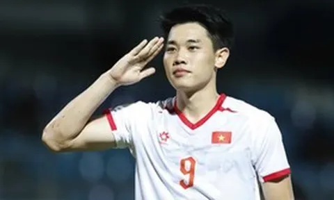 ASEAN Cup 2026: Cú hat-trick đầu tiên gây sốt của Đình Bắc