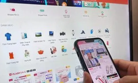 Khi kẻ gian biết rõ bạn là ai: Mặt trái đáng sợ của mua sắm online